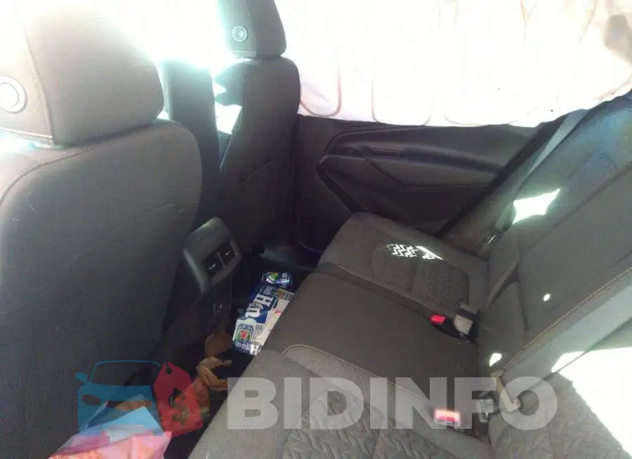 2GNAXTEV9N6113425 Photo# 8
