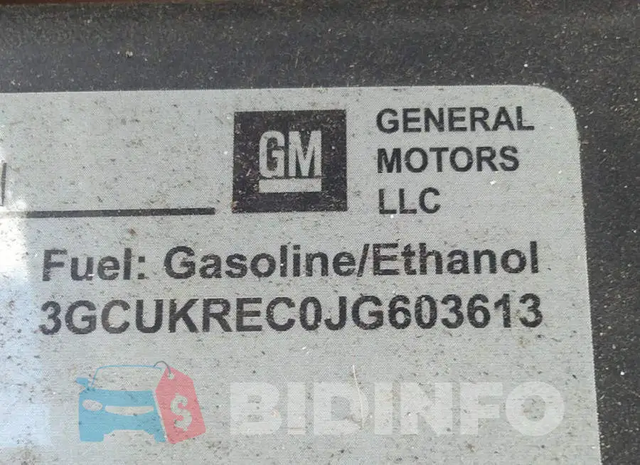 3GCUKREC3JG229918 Photo# 9