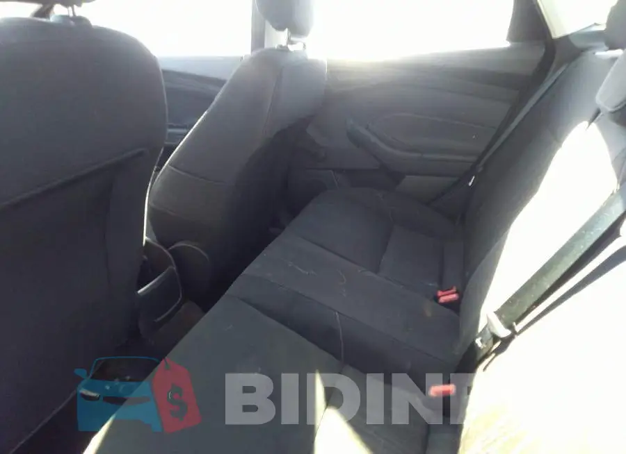 1FADP3E24JL242594 Photo# 8