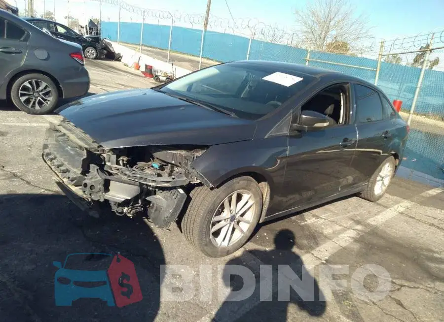 1FADP3F24GL346414 Photo# 2