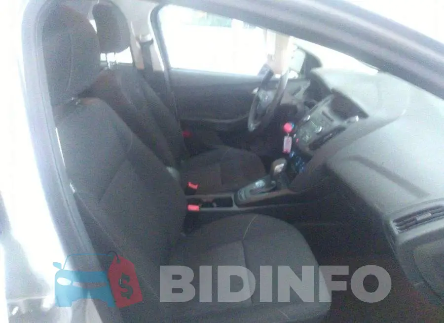 1FADP3F25HL283096 Photo# 5