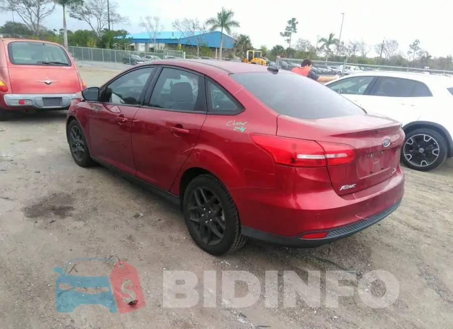 1FADP3F26GL261333 Photo# 3