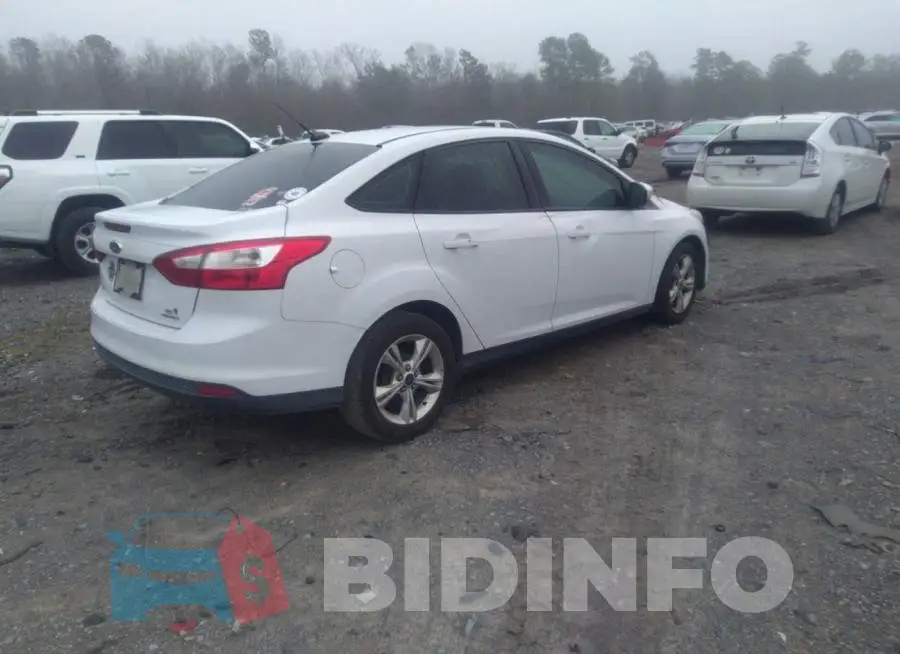 1FADP3F27DL246884 Photo# 4