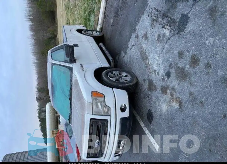 1FTMF1CF4DFD75687 Photo# 2