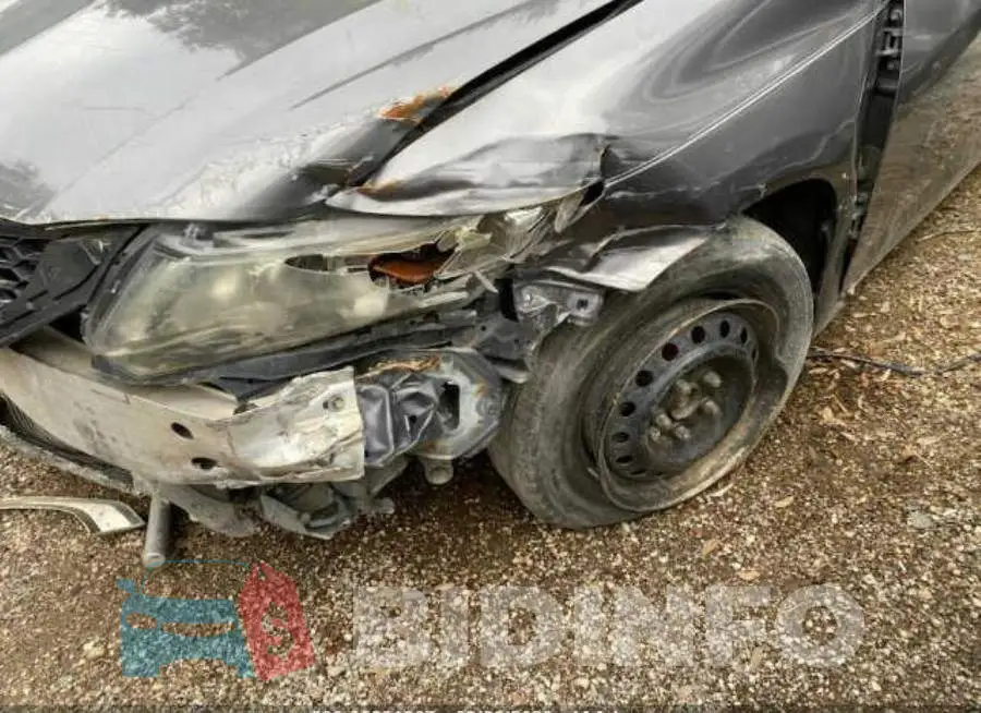 19XFB2F50FE045040 Photo# 6