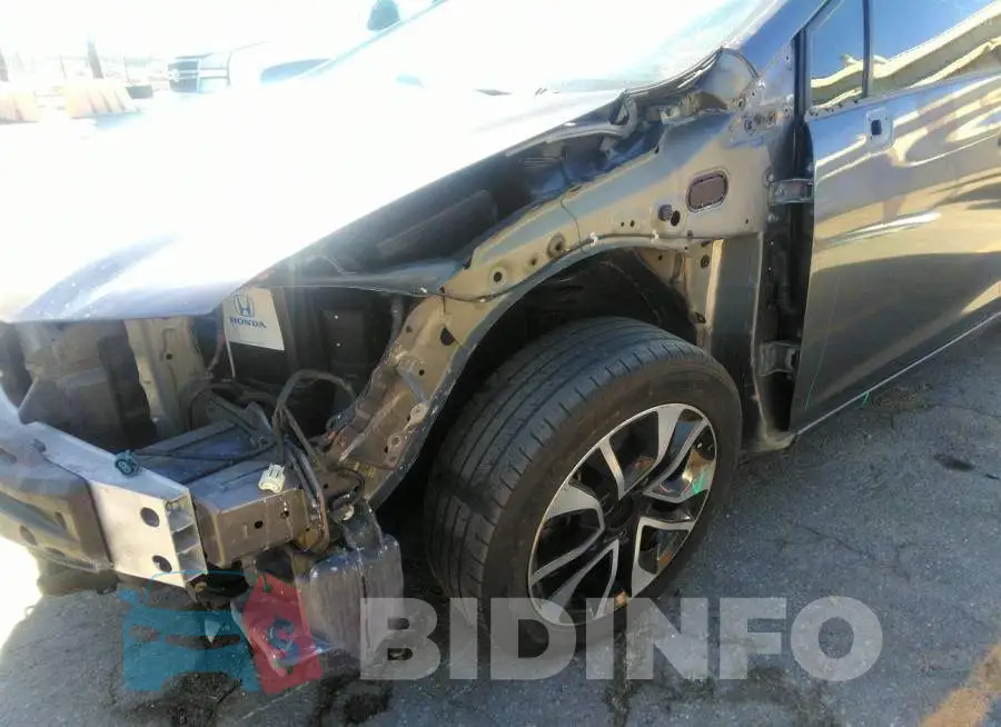 19XFB2F82EE250366 Photo# 6