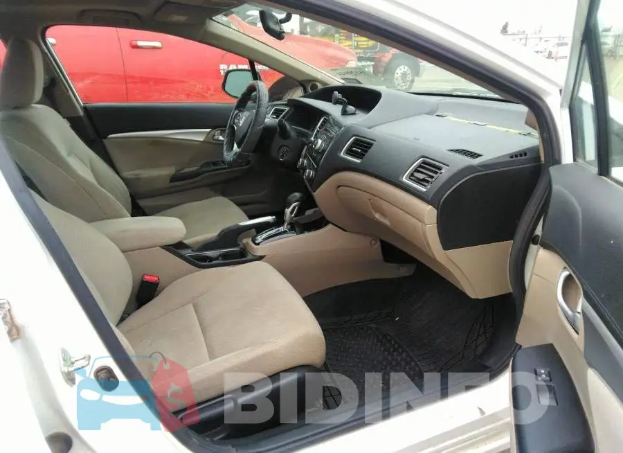 19XFB2F83DE089718 Photo# 5
