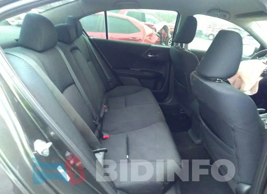 1HGCR2F30EA127043 Photo# 8