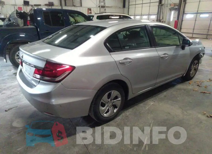 2HGFB2F57FH528787 Photo# 4