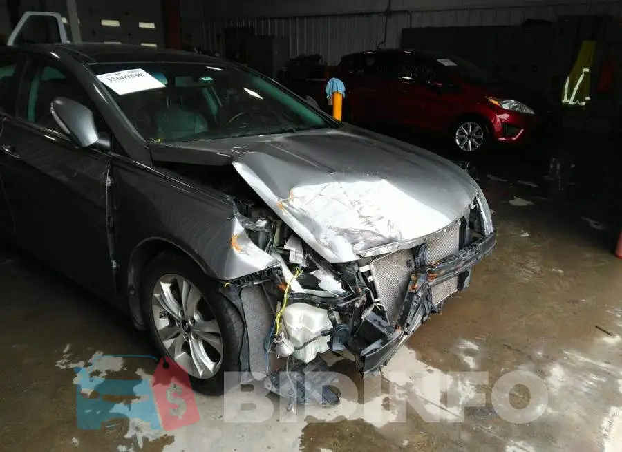 5NPEC4AC2DH534865 Photo# 6