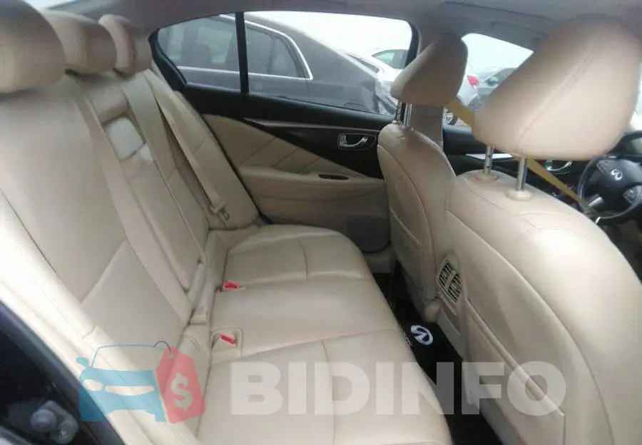 JN1BV7AP1FM339966 Photo# 6