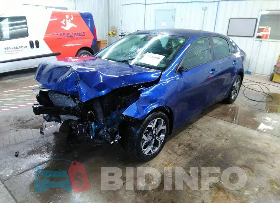 3KPF24AD5ME271775 Photo# 2