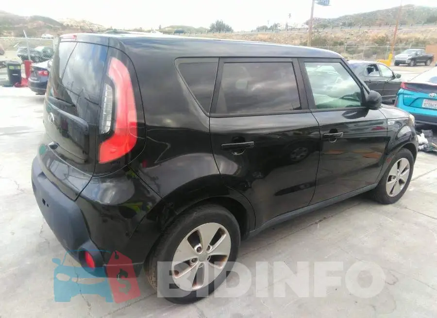 KNDJN2A22G7389856 Photo# 4