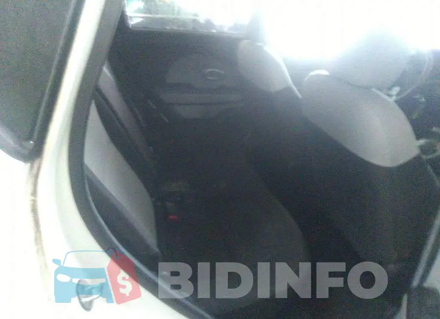 KNDJN2A29G7828650 Photo# 8