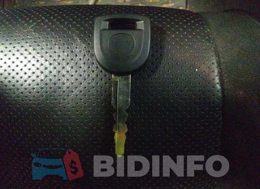 JM3TB3CV5D0410189 Photo# 11