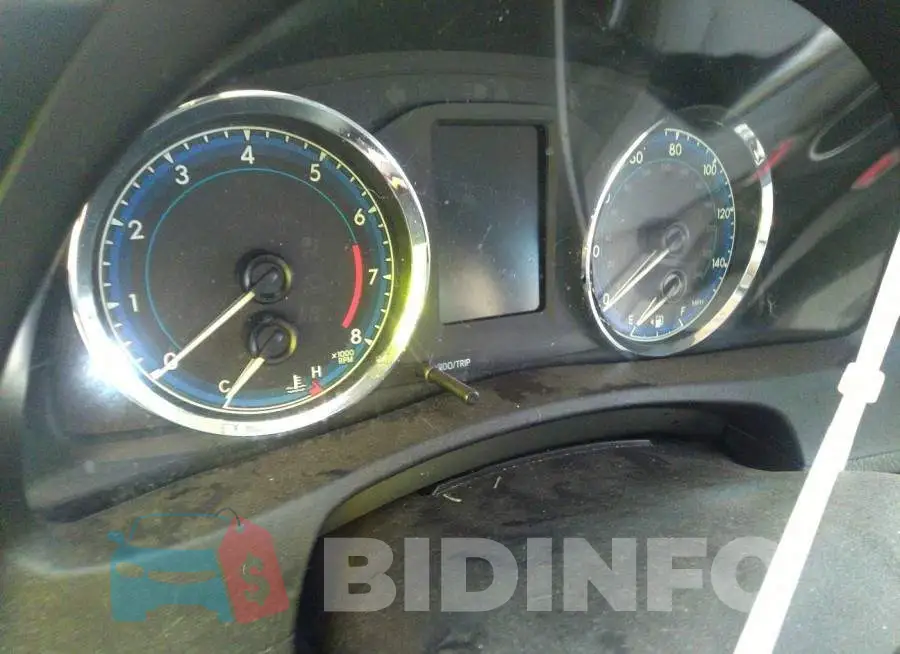 2T1BURHE8JC041663 Photo# 7