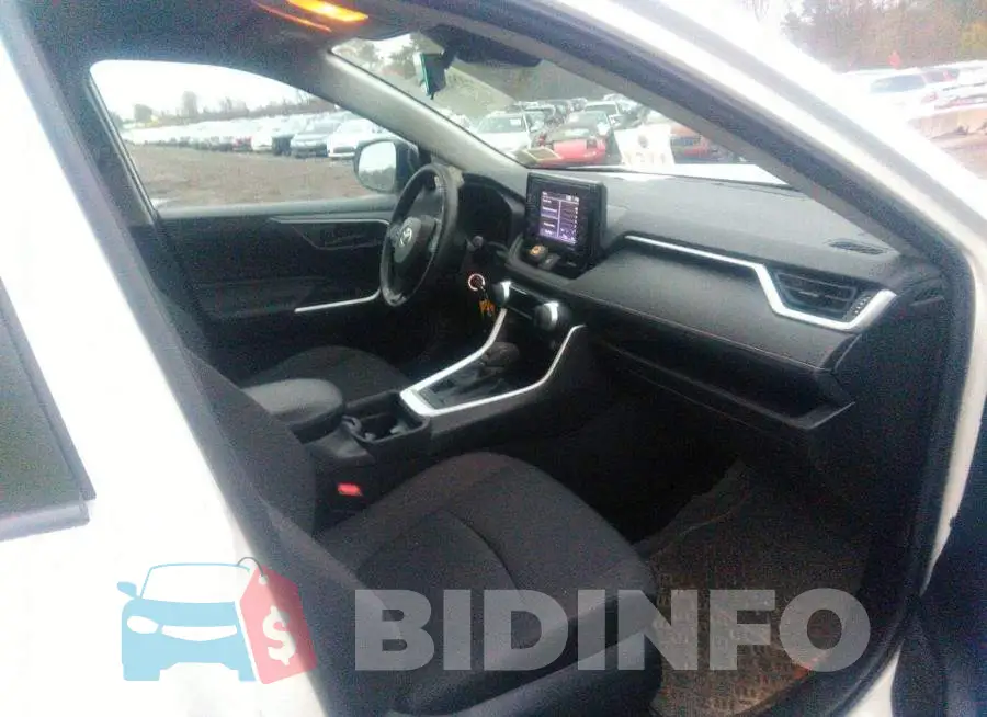 2T3F1RFV8MC177493 Photo# 5