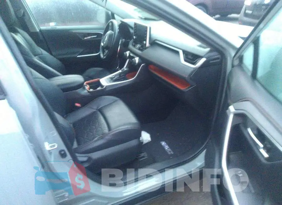 2T3J1RFV5LC094452 Photo# 5