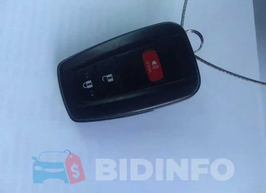 JTND4MBE6M3134629 Photo# 9