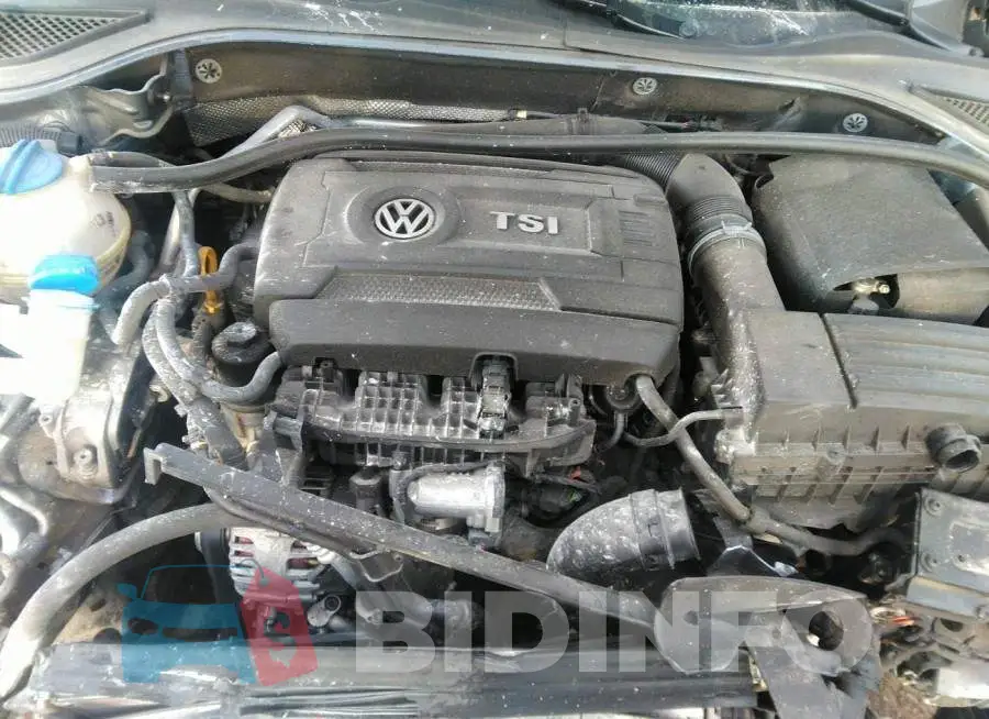1VWAT7A39GC010528 Photo# 10