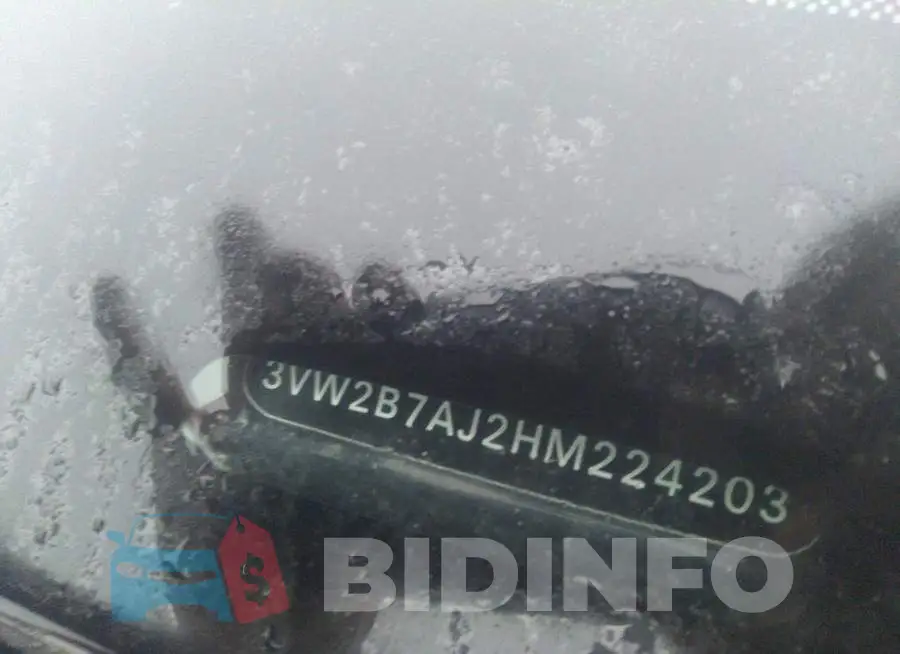 3VW2B7AJ2HM224203 Photo# 9