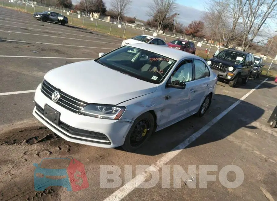 3VW2B7AJ7HM350881 Photo# 2