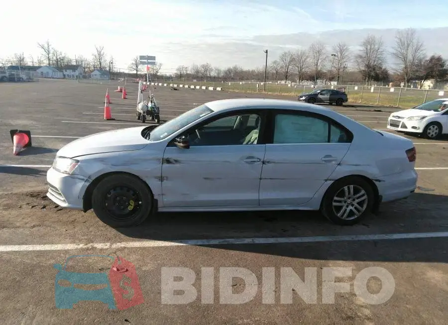 3VW2B7AJ7HM350881 Photo# 6