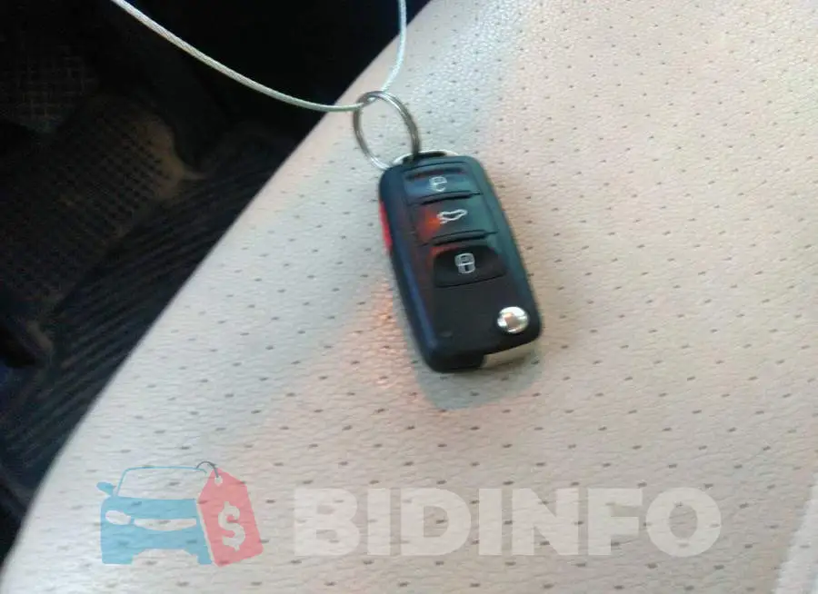 3VWDB7AJ0HM351492 Photo# 11