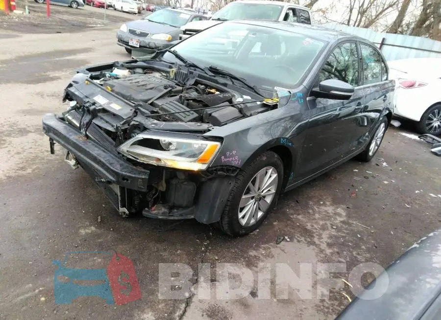 3VWLA7AJ5FM404425 Photo# 2
