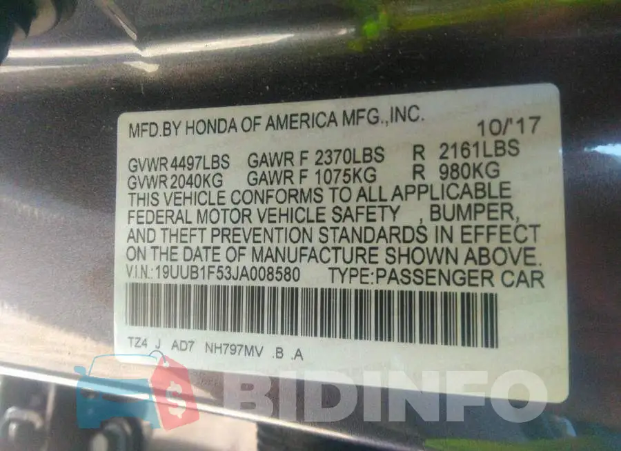 19UUB1F53JA008580 Photo# 9