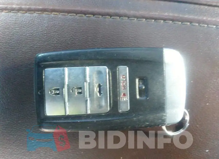 19UUB2F50FA020585 Photo# 11