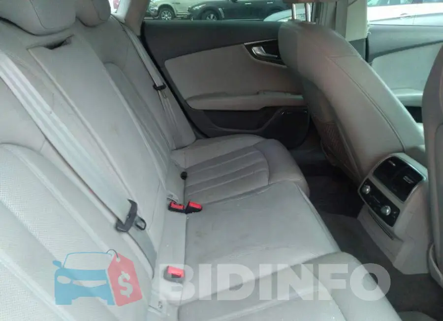 WAU2GAFC3DN009745 Photo# 8