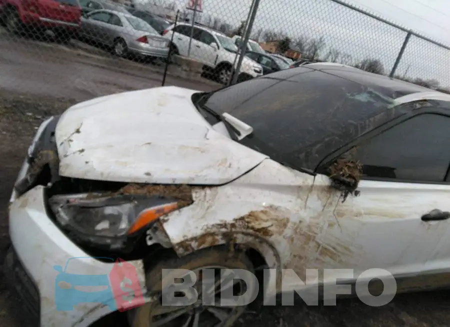 3N1CP5CU7JL520417 Photo# 6