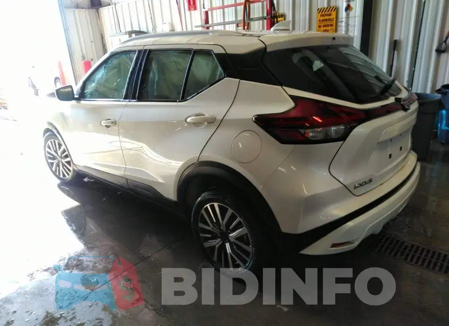 3N1CP5CV3ML471830 Photo# 3