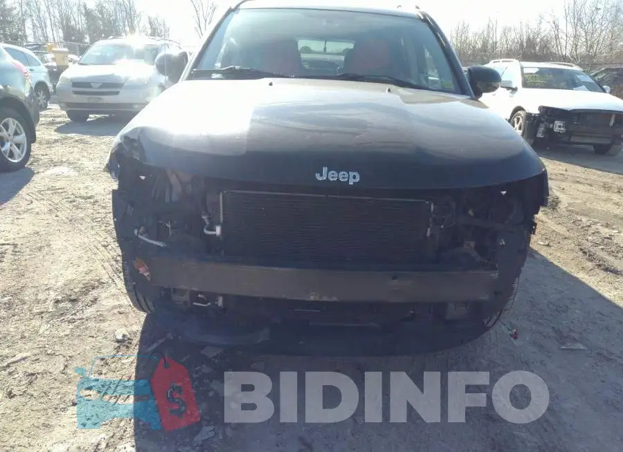 1C4NJDEB7ED761189 Photo# 6