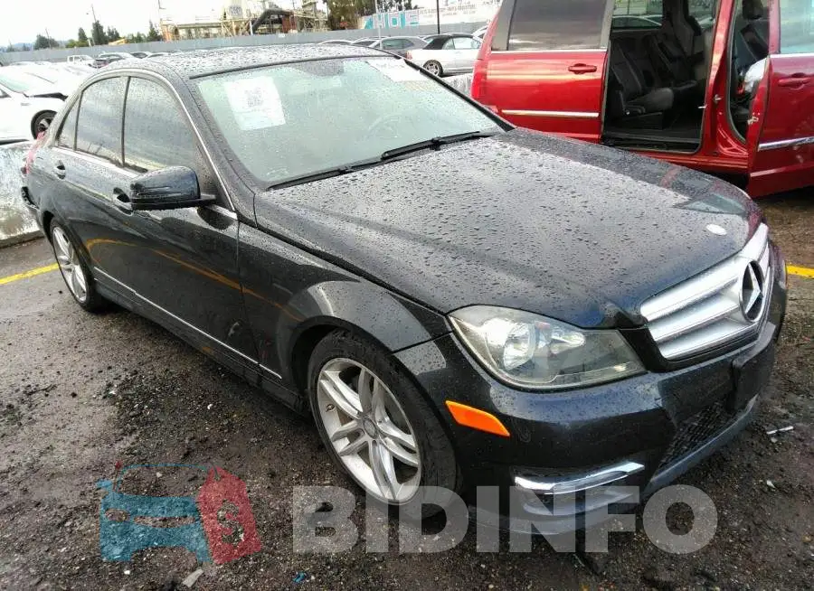 WDDGF4HBXDA755544 Photo# 1