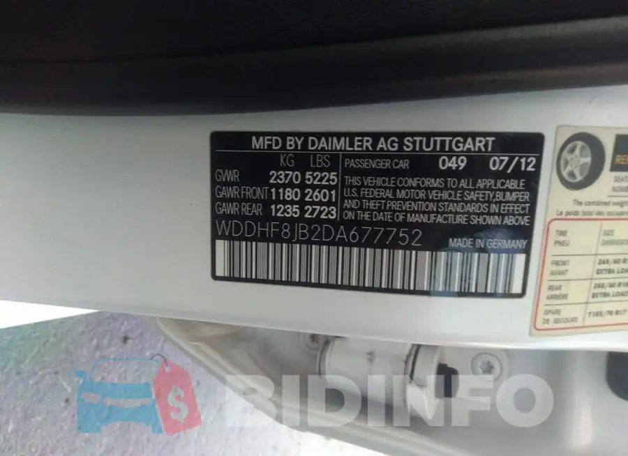 WDDHF8JB2DA677752 Photo# 9