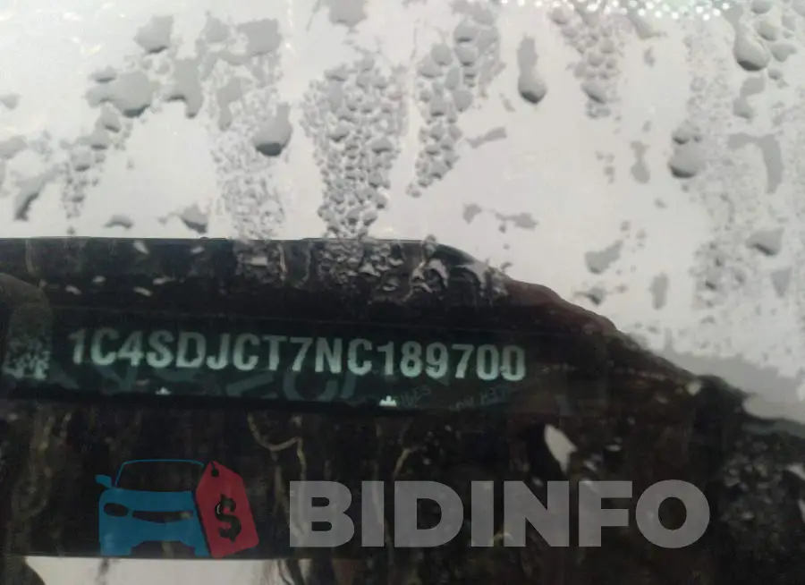 1C4SDJCT7NC189700 Photo# 9