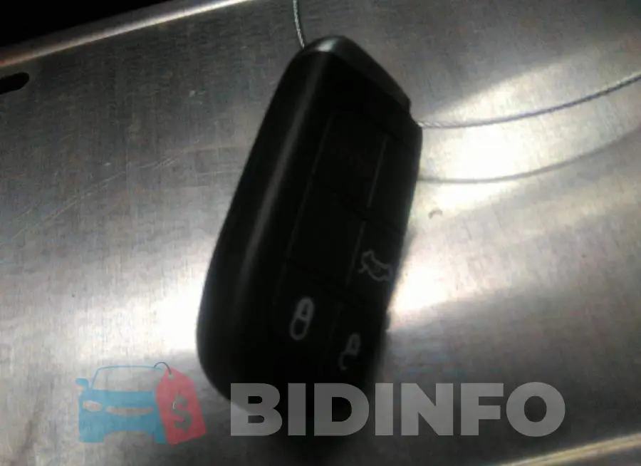2C3CDXBG7EH282732 Photo# 11