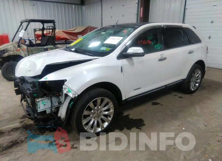2LMDJ8JK9DBL02677 Photo# 2