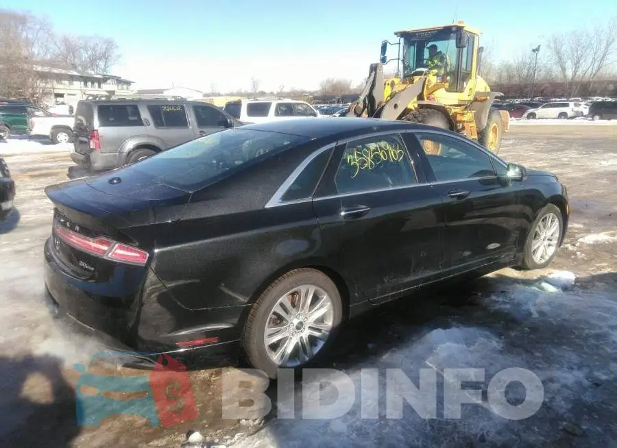 3LN6L2G95DR801218 Photo# 4
