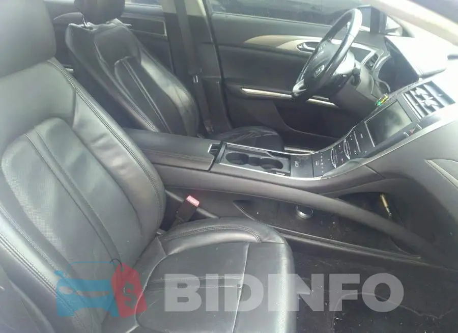 3LN6L2J90ER803274 Photo# 5