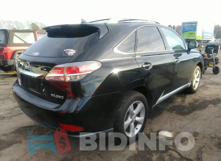 2T2BK1BA8DC166563 Photo# 4