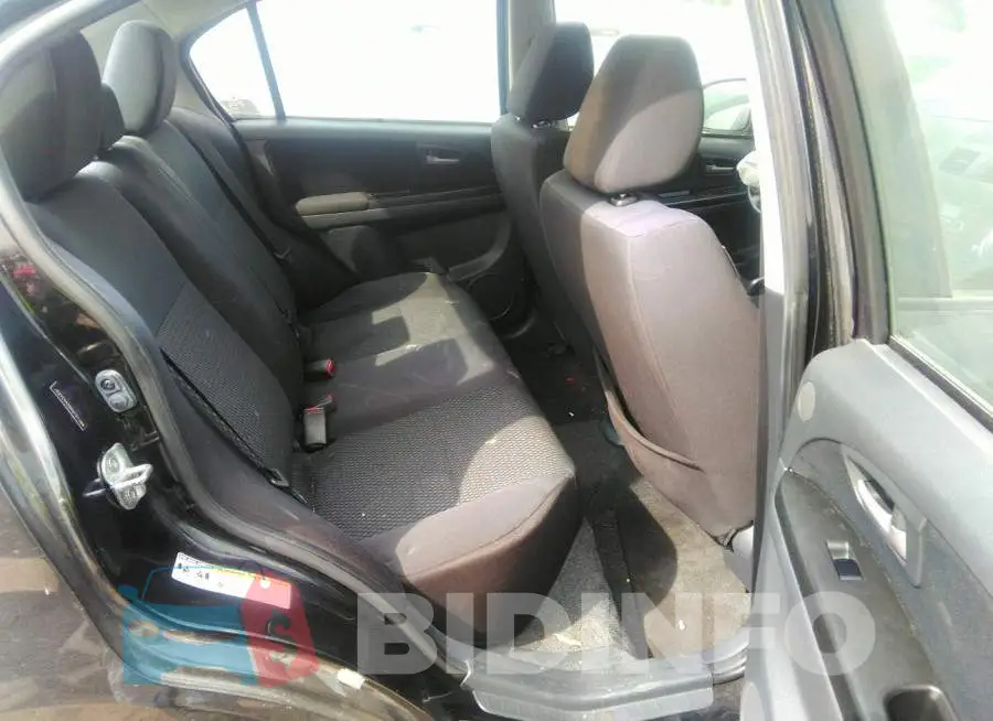 JS2YC5A32D6101288 Photo# 8
