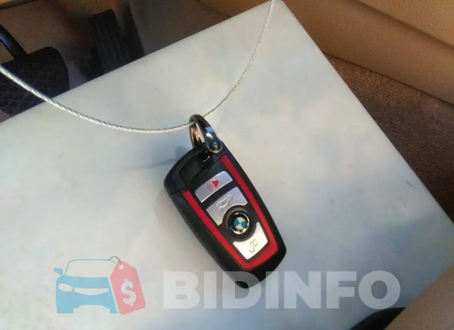 WBA8E9G55GNT83809 Photo# 11