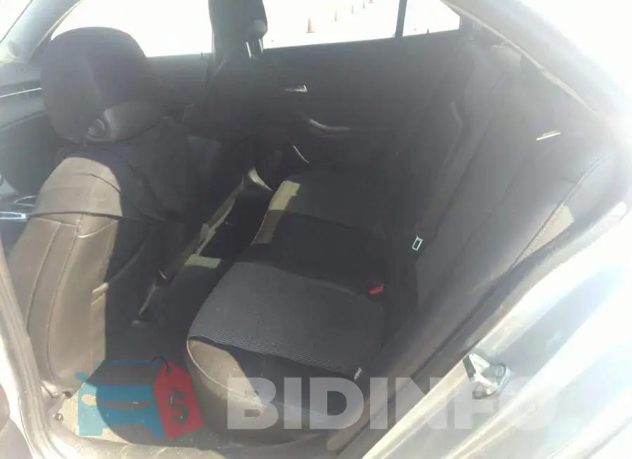 1G11D5SL2FF155757 Photo# 8