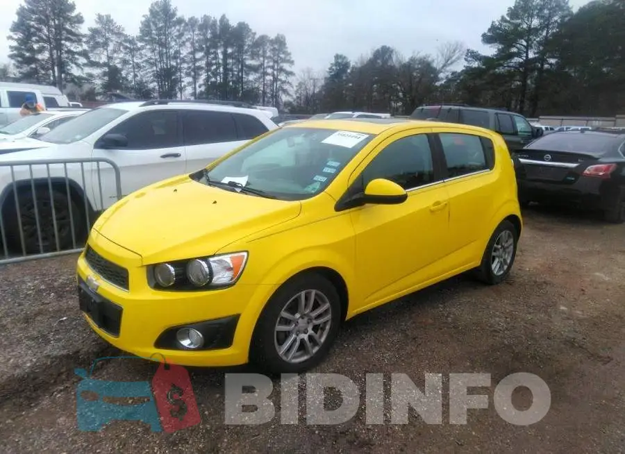 1G1JC6SH4F4186993 Photo# 2