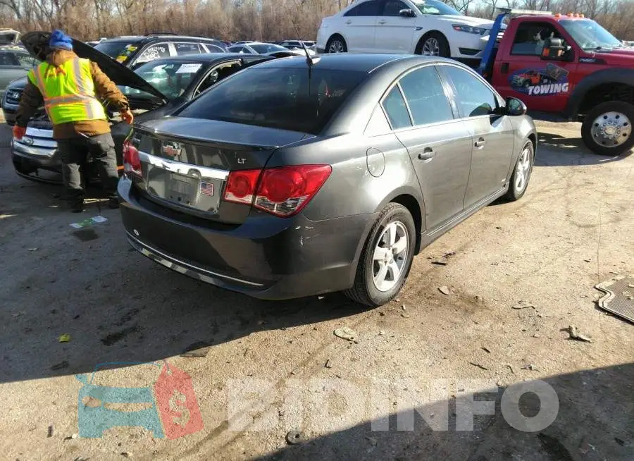 1G1PD5SB4D7179910 Photo# 4