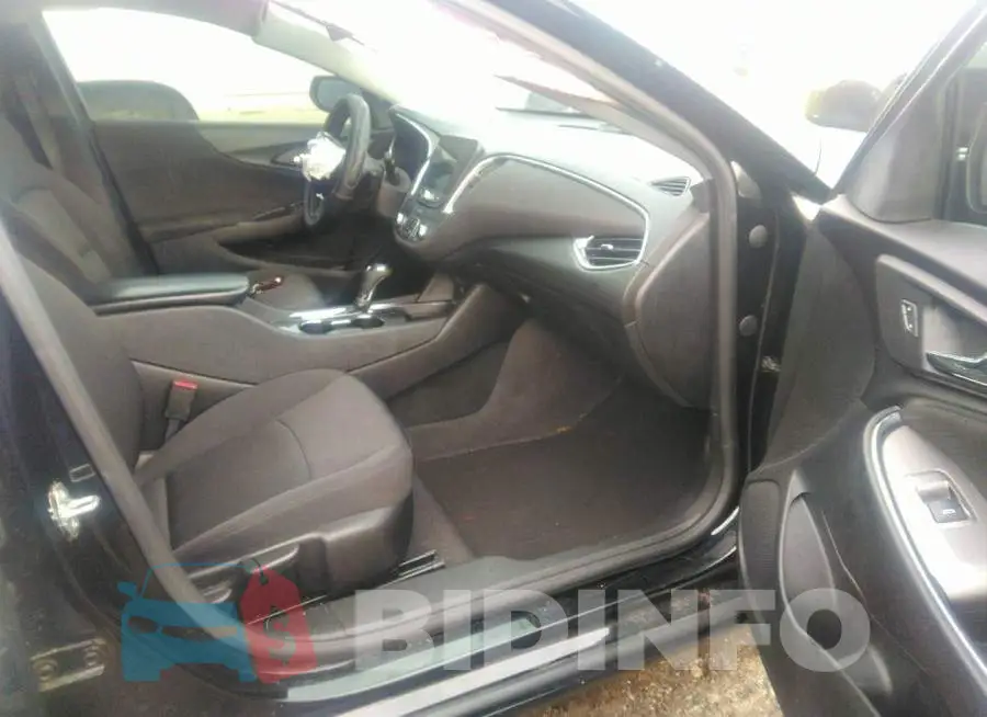 1G1ZD5ST7LF026055 Photo# 5