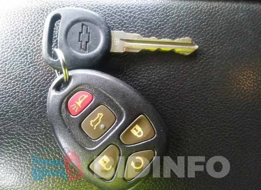 1GNSKBE06DR127366 Photo# 11